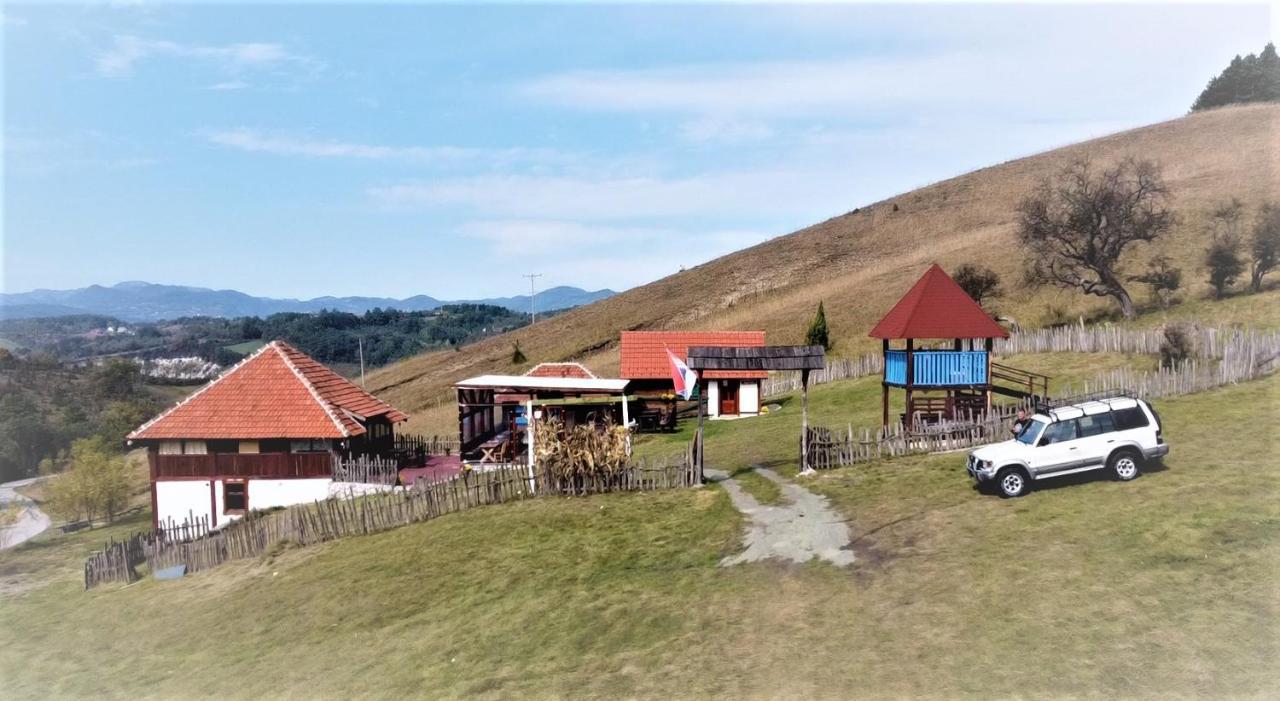 Etno Village Gostoljublje Kosjeric Bagian luar foto