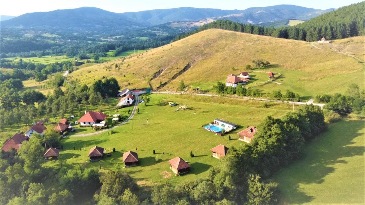 Etno Village Gostoljublje Kosjeric Bagian luar foto