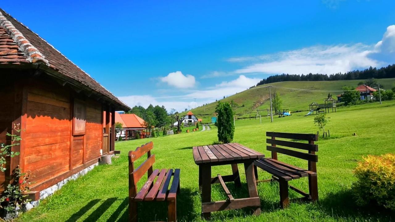 Etno Village Gostoljublje Kosjeric Bagian luar foto